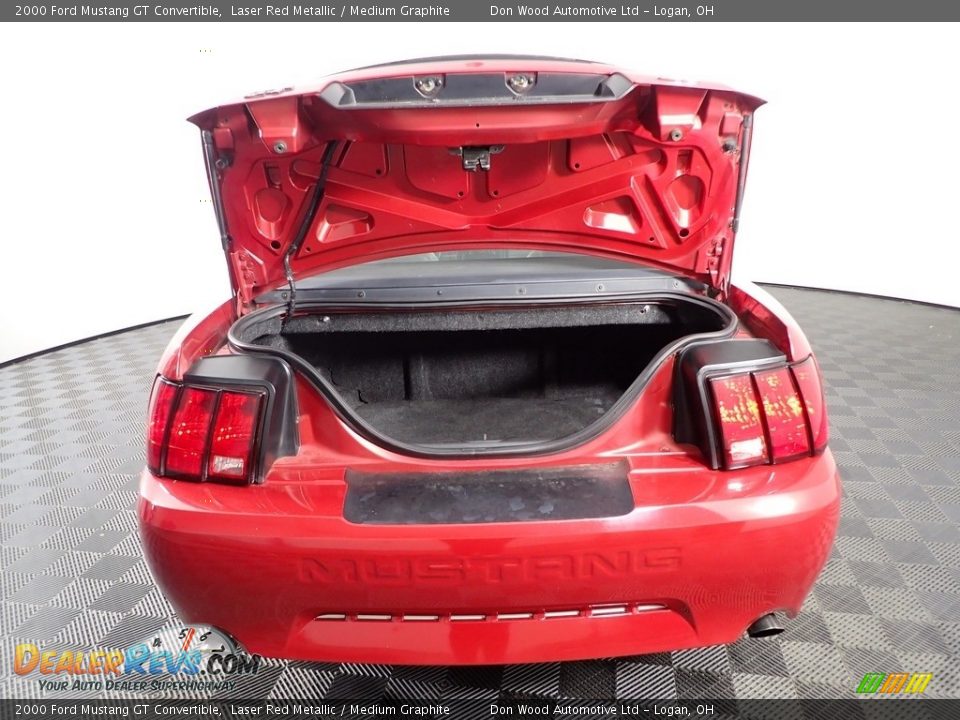 2000 Ford Mustang GT Convertible Laser Red Metallic / Medium Graphite Photo #6