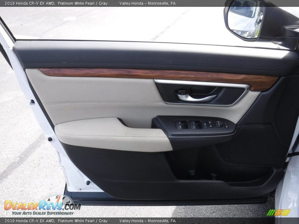 2019 Honda CR-V EX AWD Platinum White Pearl / Gray Photo #16