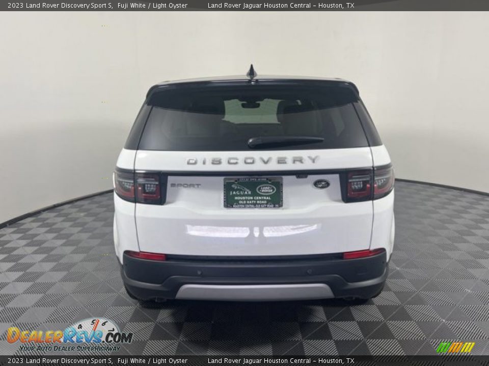 2023 Land Rover Discovery Sport S Fuji White / Light Oyster Photo #7