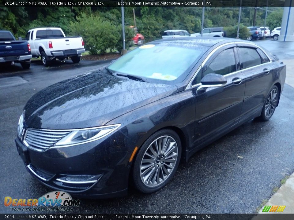 Front 3/4 View of 2014 Lincoln MKZ AWD Photo #6