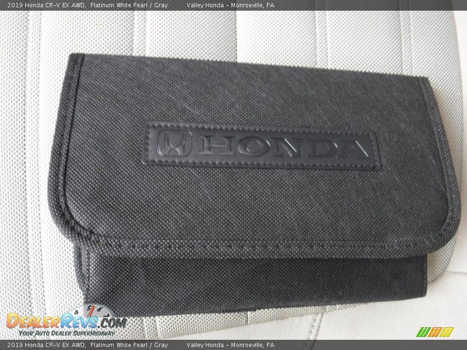 2019 Honda CR-V EX AWD Platinum White Pearl / Gray Photo #35