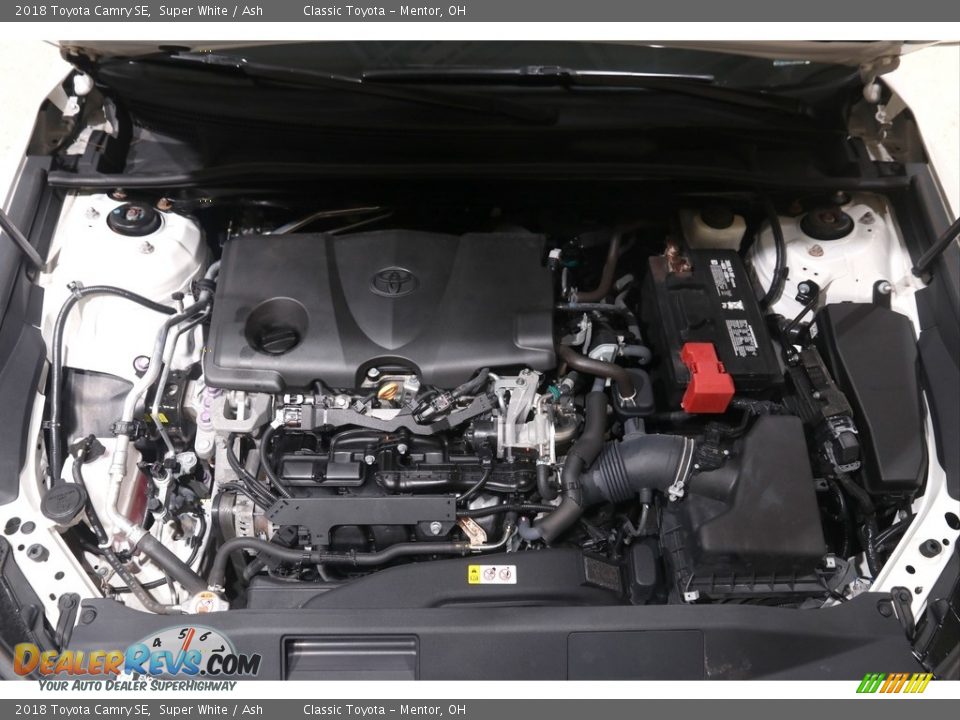 2018 Toyota Camry SE Super White / Ash Photo #17