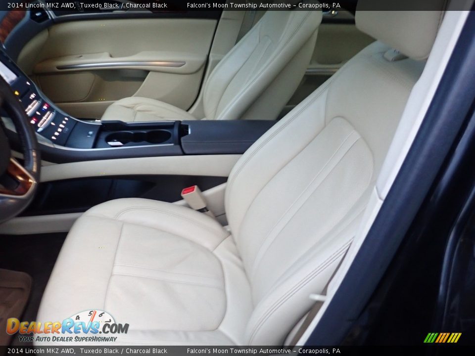 Front Seat of 2014 Lincoln MKZ AWD Photo #17