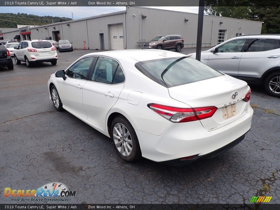2019 Toyota Camry LE Super White / Ash Photo #7