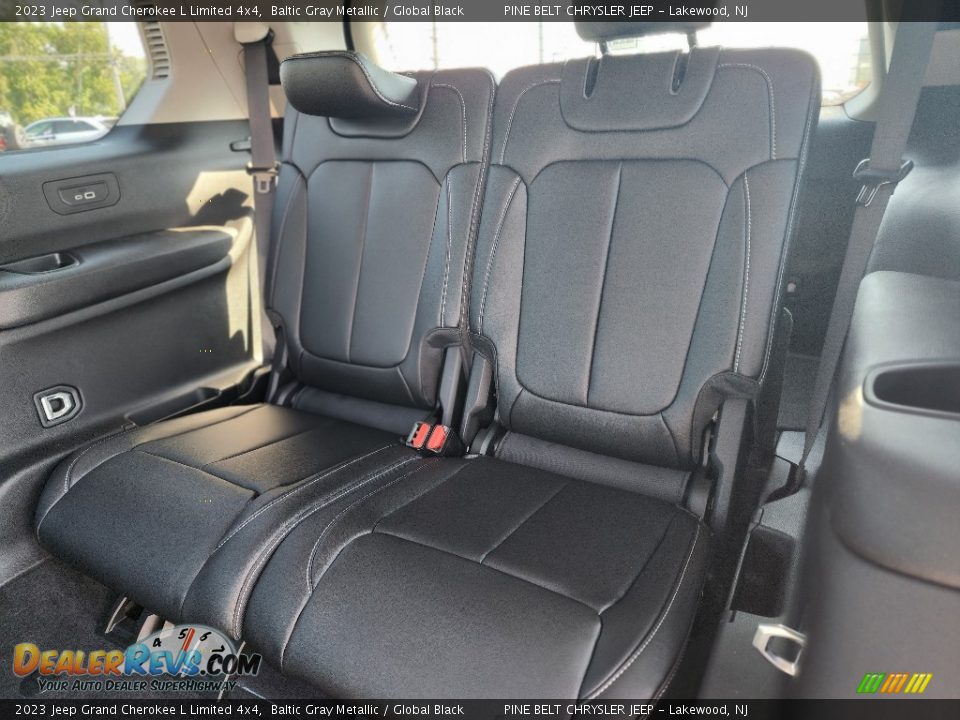2023 Jeep Grand Cherokee L Limited 4x4 Baltic Gray Metallic / Global Black Photo #9
