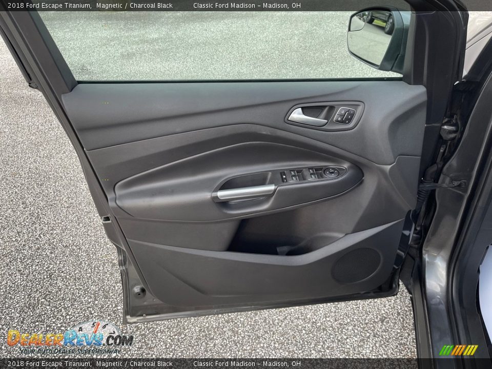2018 Ford Escape Titanium Magnetic / Charcoal Black Photo #12