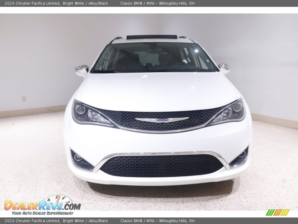 2020 Chrysler Pacifica Limited Bright White / Alloy/Black Photo #2