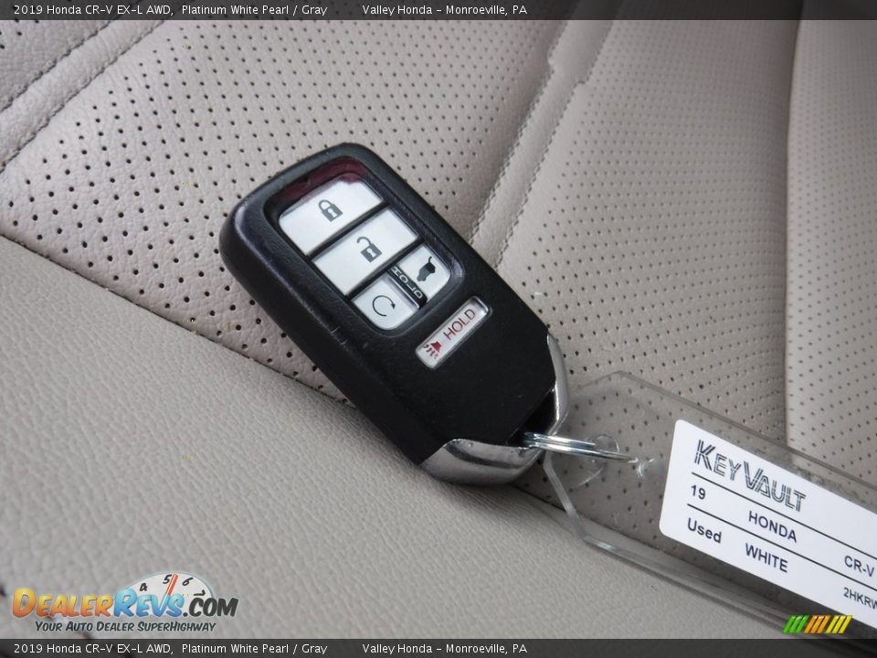 2019 Honda CR-V EX-L AWD Platinum White Pearl / Gray Photo #32