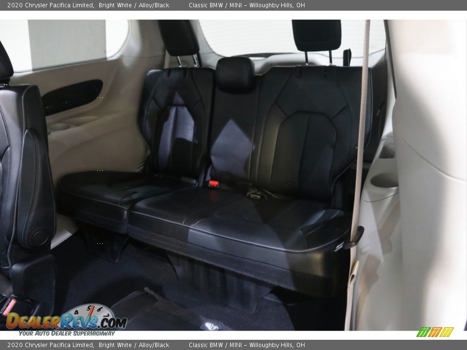 2020 Chrysler Pacifica Limited Bright White / Alloy/Black Photo #22