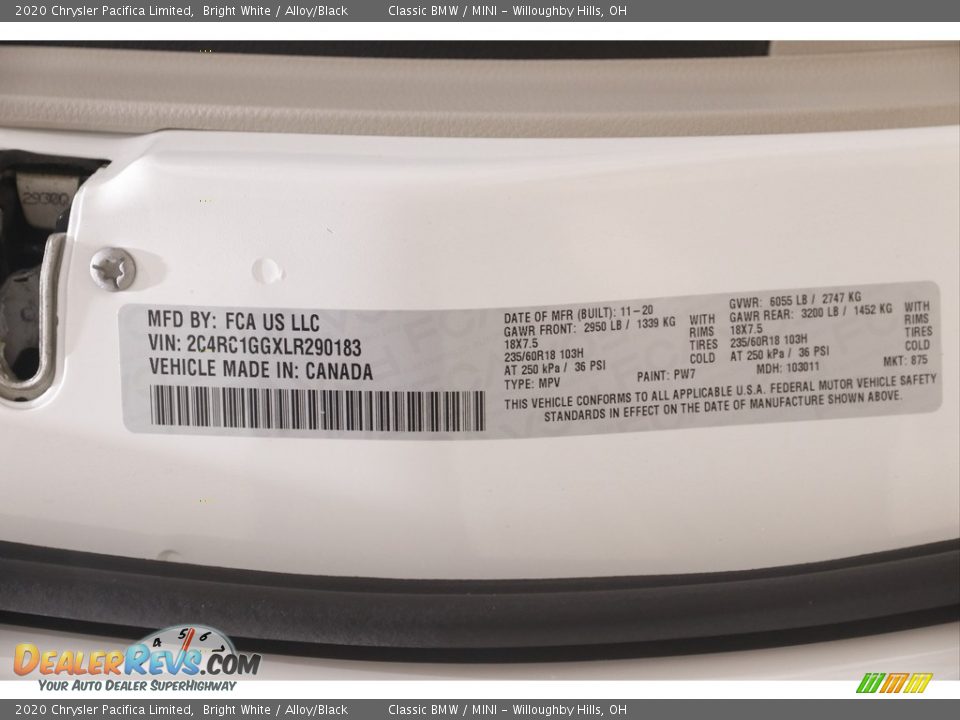 2020 Chrysler Pacifica Limited Bright White / Alloy/Black Photo #26