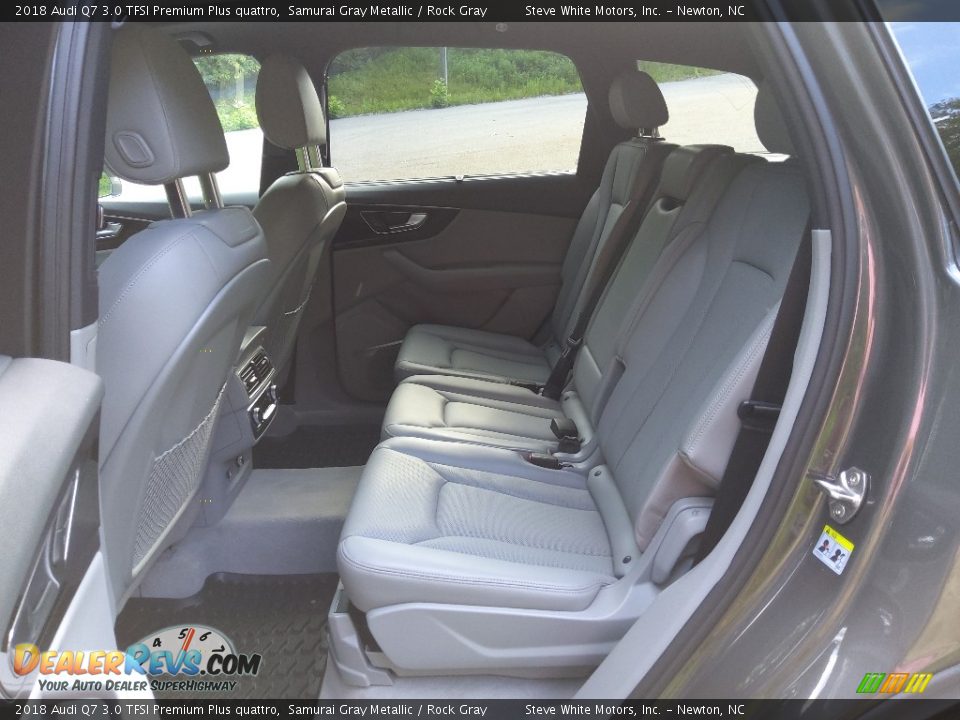 Rear Seat of 2018 Audi Q7 3.0 TFSI Premium Plus quattro Photo #14