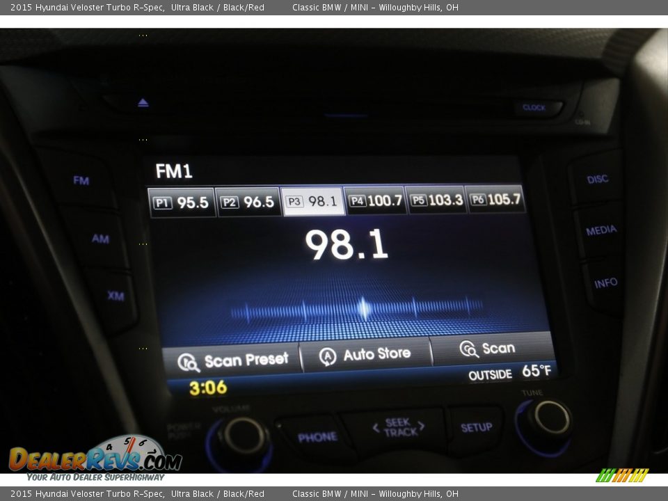 Audio System of 2015 Hyundai Veloster Turbo R-Spec Photo #10