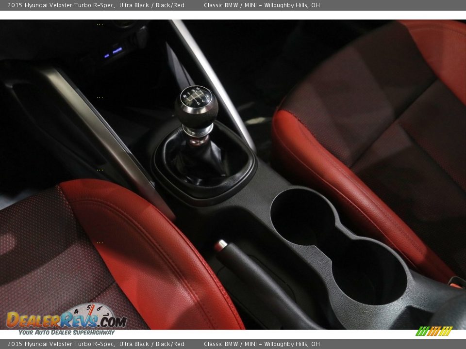 2015 Hyundai Veloster Turbo R-Spec Shifter Photo #14