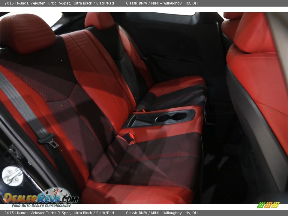 Rear Seat of 2015 Hyundai Veloster Turbo R-Spec Photo #16