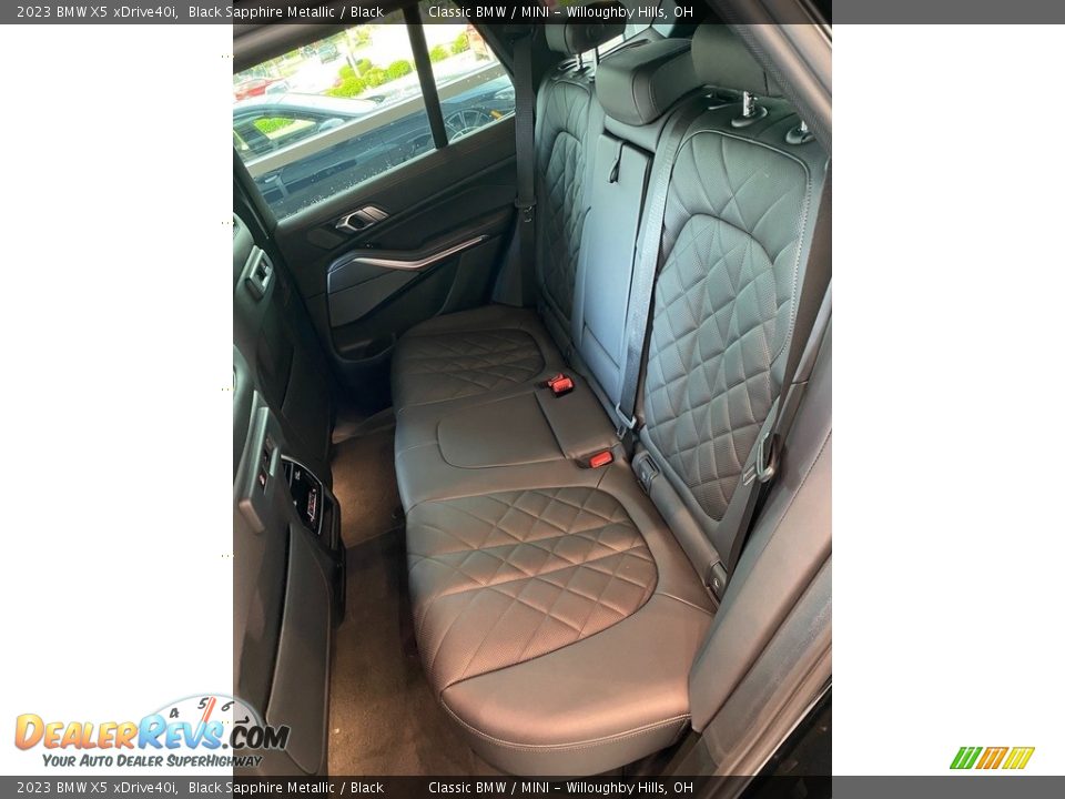 Rear Seat of 2023 BMW X5 xDrive40i Photo #5