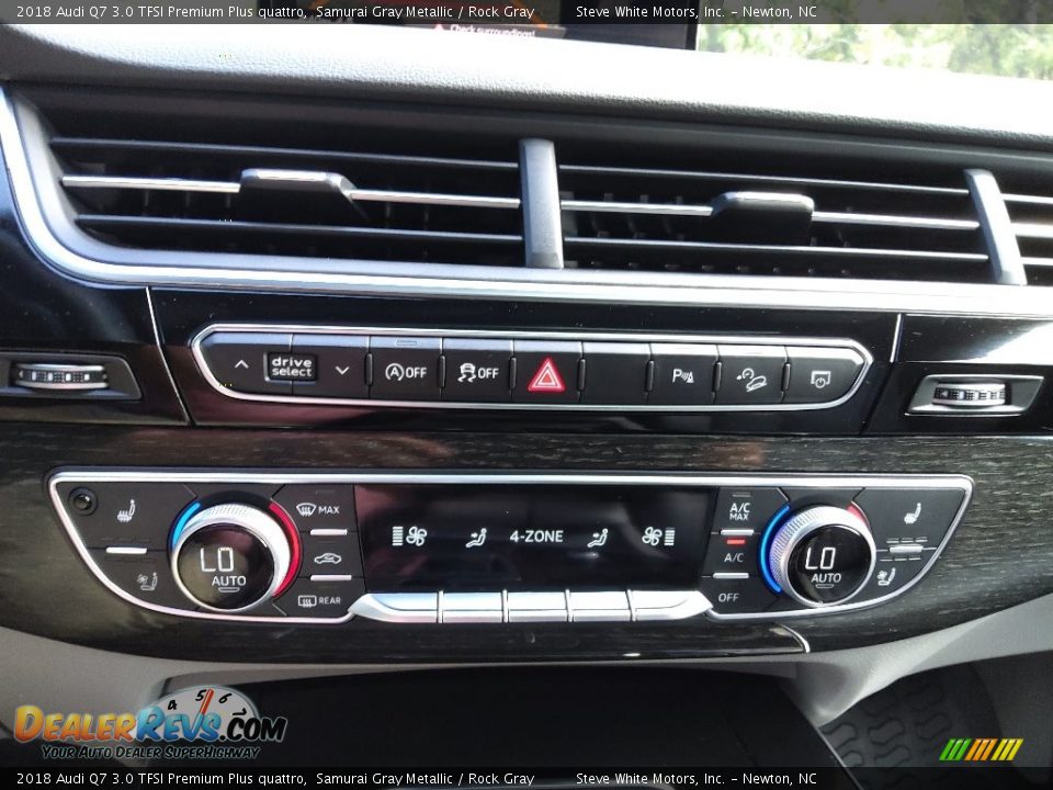 Controls of 2018 Audi Q7 3.0 TFSI Premium Plus quattro Photo #29