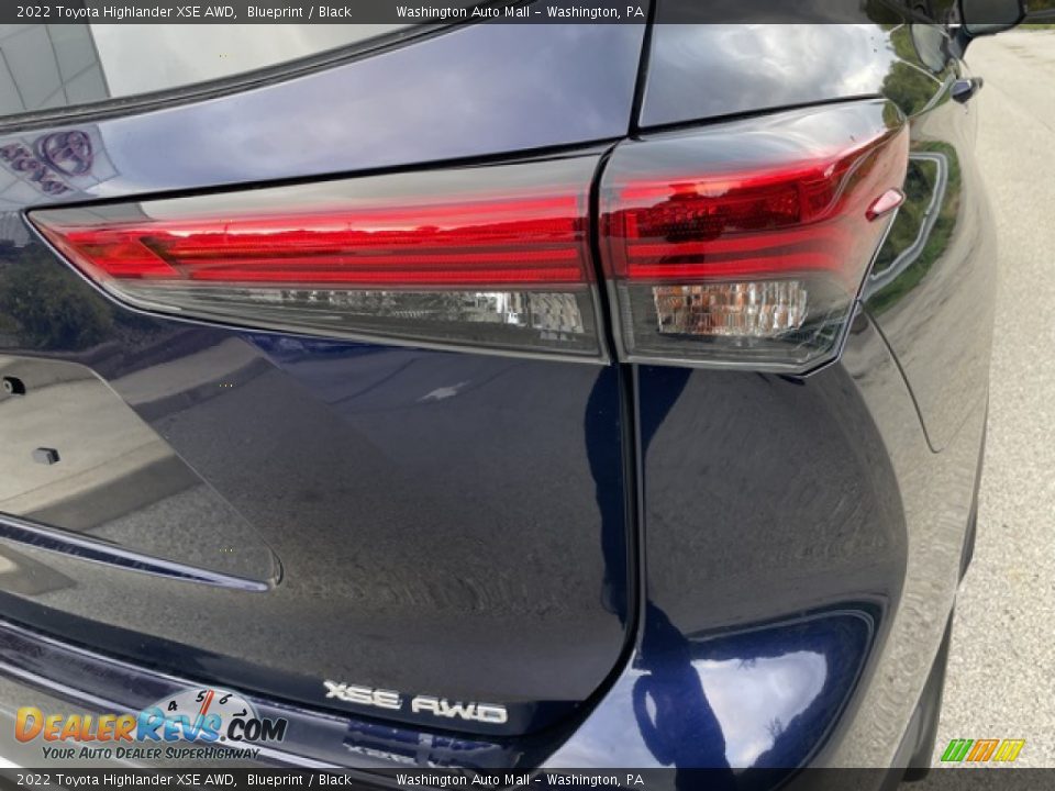 2022 Toyota Highlander XSE AWD Blueprint / Black Photo #25