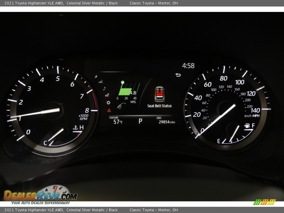 2021 Toyota Highlander XLE AWD Celestial Silver Metallic / Black Photo #8