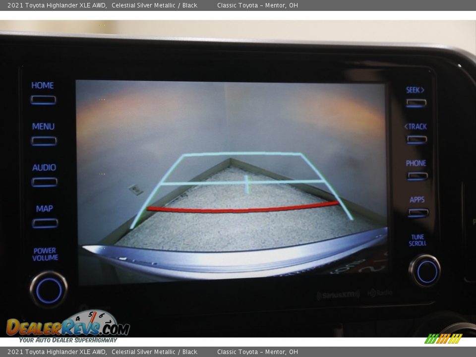 2021 Toyota Highlander XLE AWD Celestial Silver Metallic / Black Photo #11