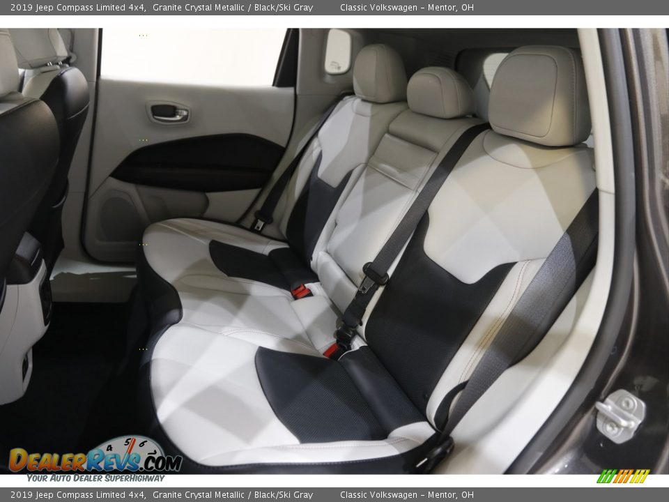 2019 Jeep Compass Limited 4x4 Granite Crystal Metallic / Black/Ski Gray Photo #19