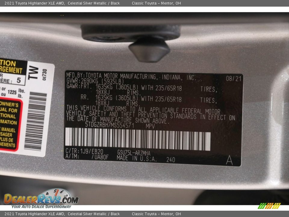 2021 Toyota Highlander XLE AWD Celestial Silver Metallic / Black Photo #21