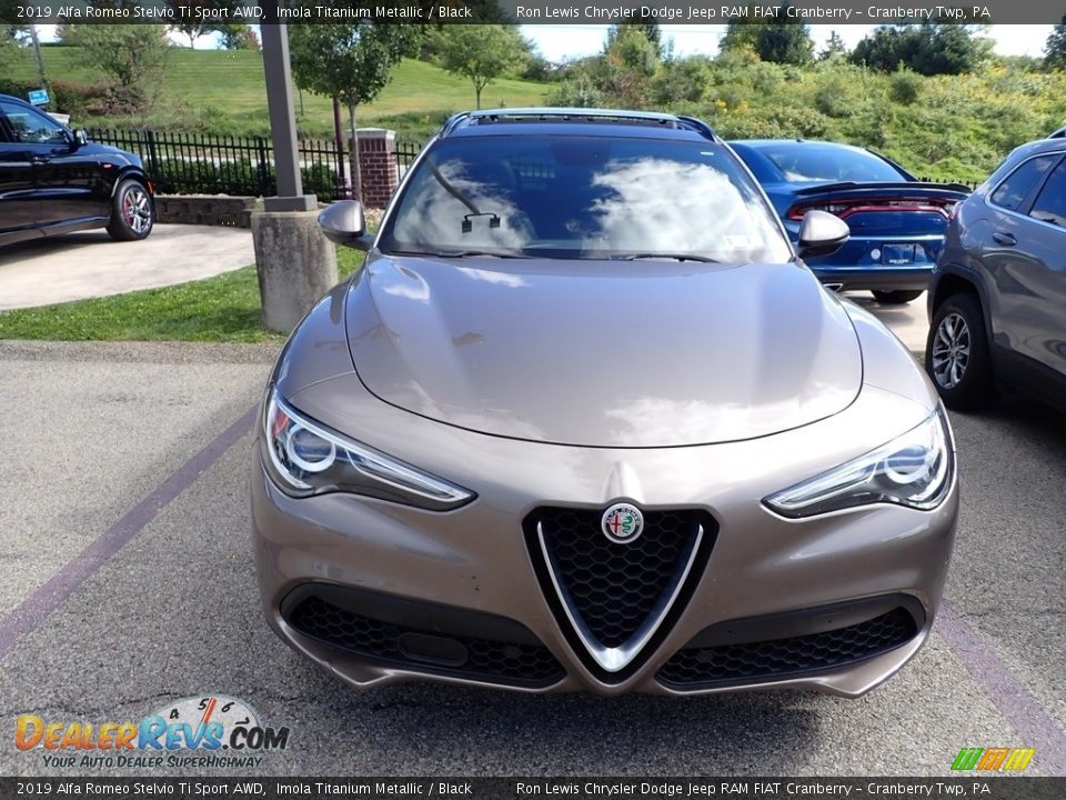 2019 Alfa Romeo Stelvio Ti Sport AWD Imola Titanium Metallic / Black Photo #2