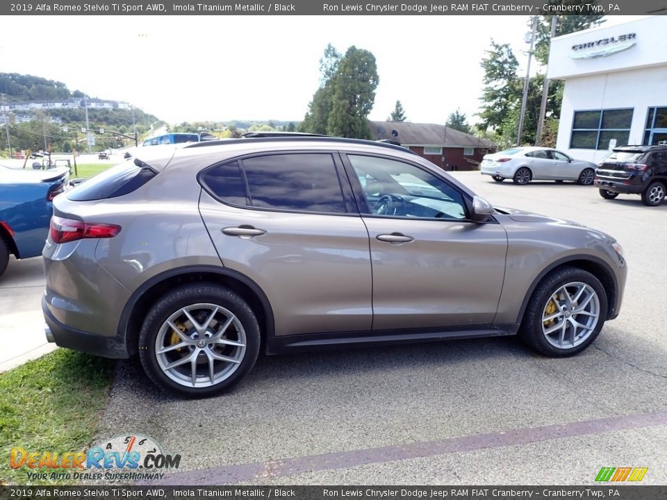 Imola Titanium Metallic 2019 Alfa Romeo Stelvio Ti Sport AWD Photo #4