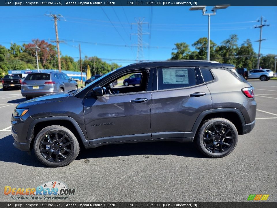 2022 Jeep Compass Latitude 4x4 Granite Crystal Metallic / Black Photo #3