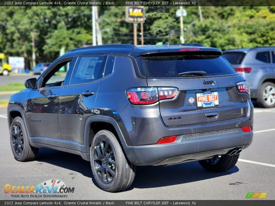 2022 Jeep Compass Latitude 4x4 Granite Crystal Metallic / Black Photo #4