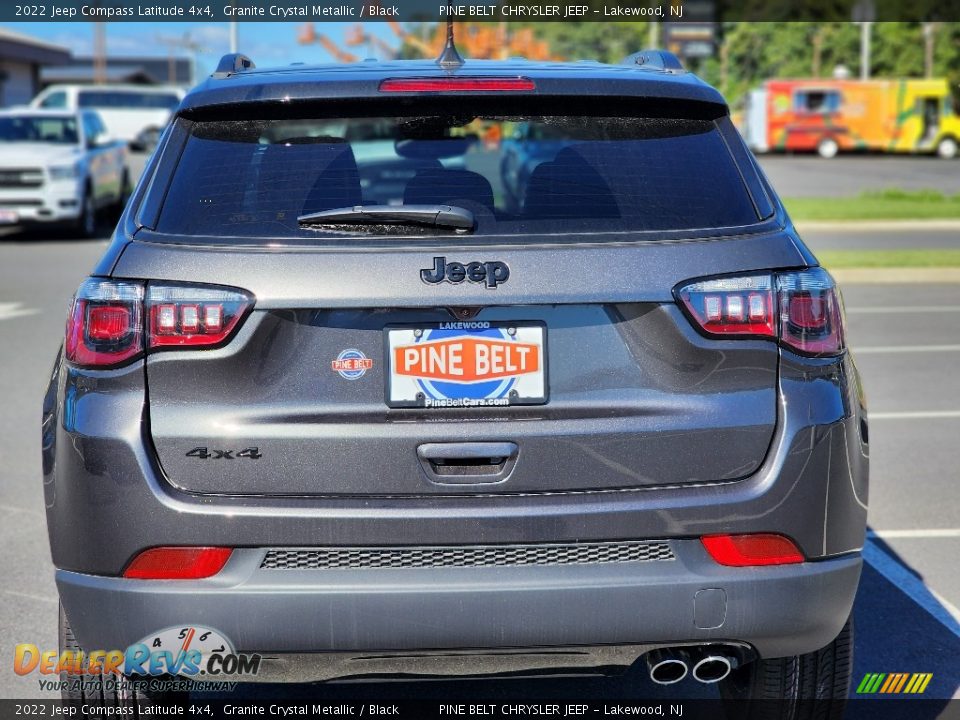 2022 Jeep Compass Latitude 4x4 Granite Crystal Metallic / Black Photo #5