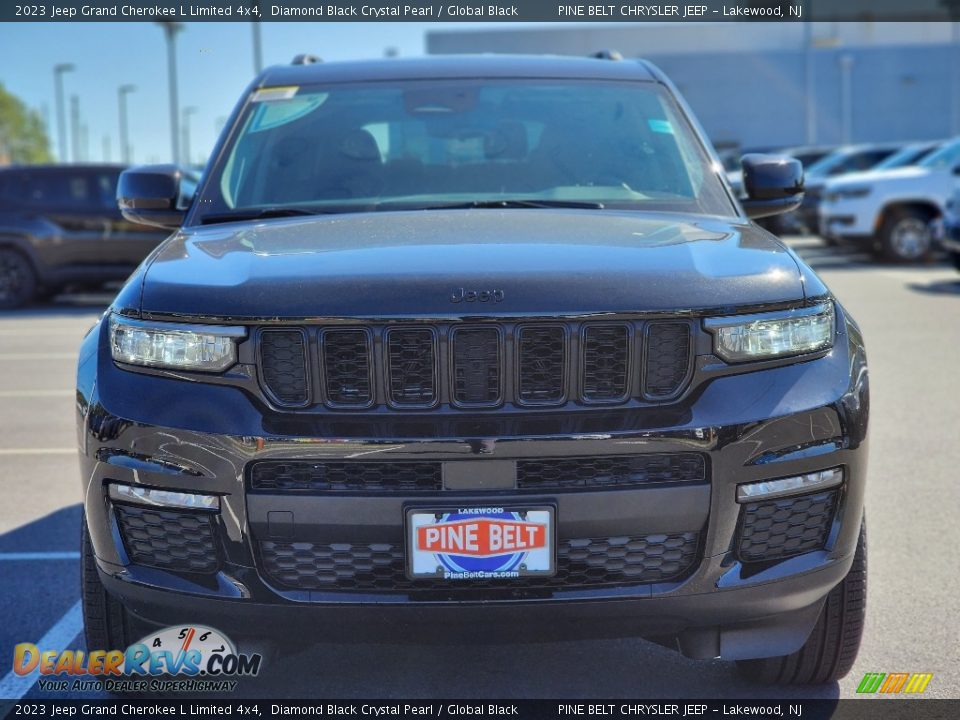 2023 Jeep Grand Cherokee L Limited 4x4 Diamond Black Crystal Pearl / Global Black Photo #2