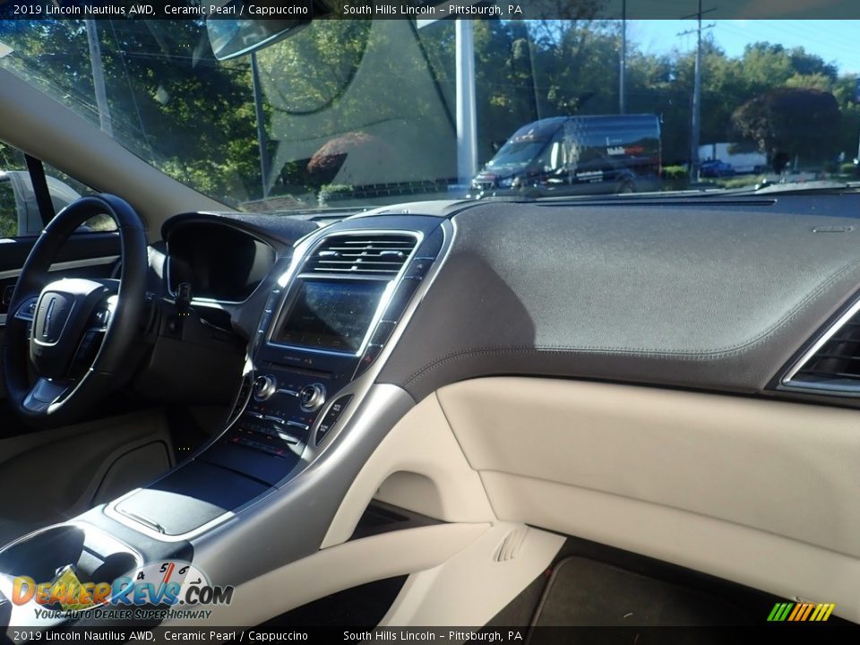 2019 Lincoln Nautilus AWD Ceramic Pearl / Cappuccino Photo #10