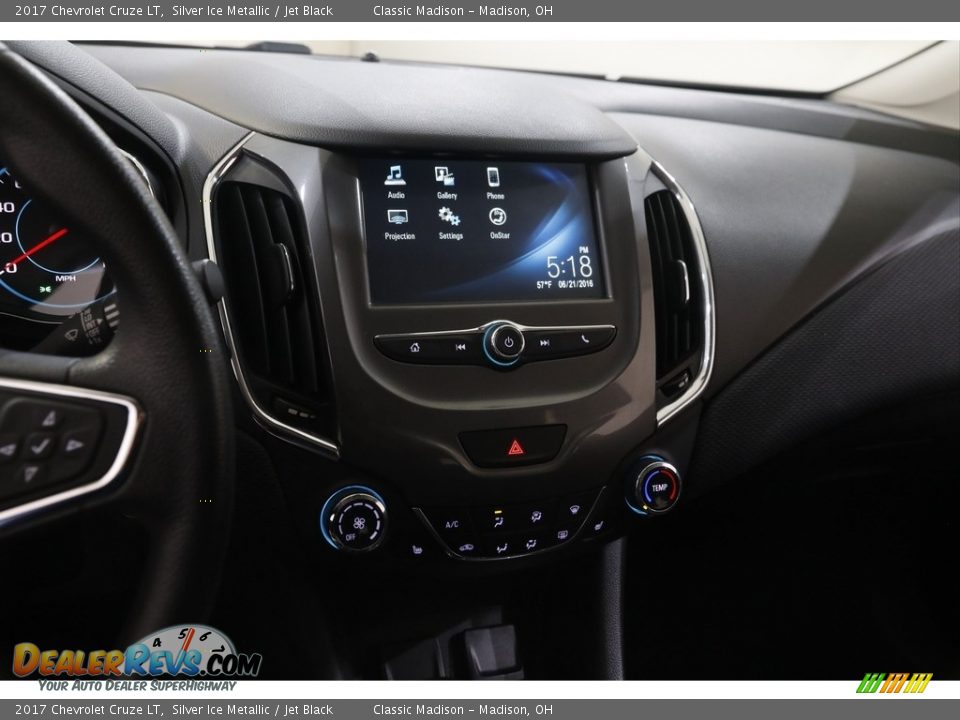 2017 Chevrolet Cruze LT Silver Ice Metallic / Jet Black Photo #9