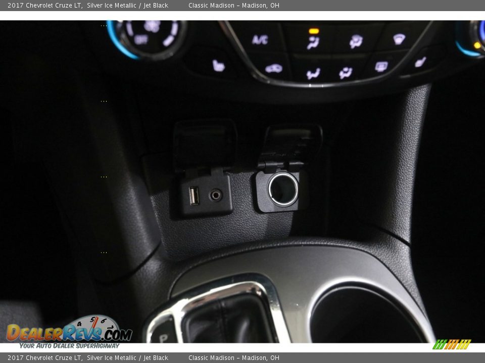 2017 Chevrolet Cruze LT Silver Ice Metallic / Jet Black Photo #14