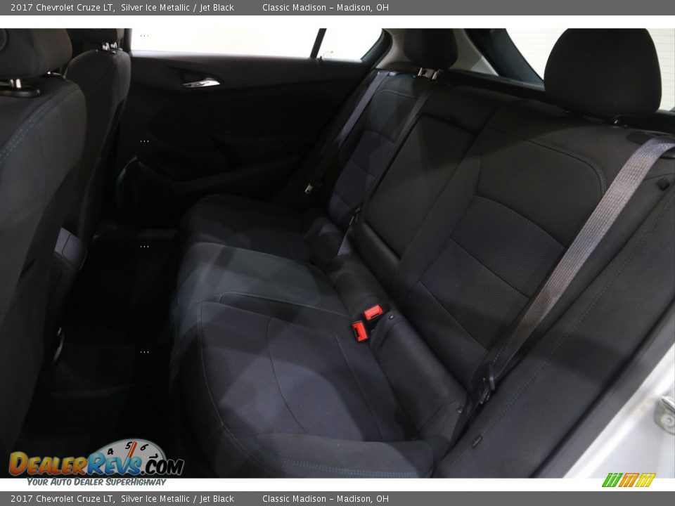 2017 Chevrolet Cruze LT Silver Ice Metallic / Jet Black Photo #17