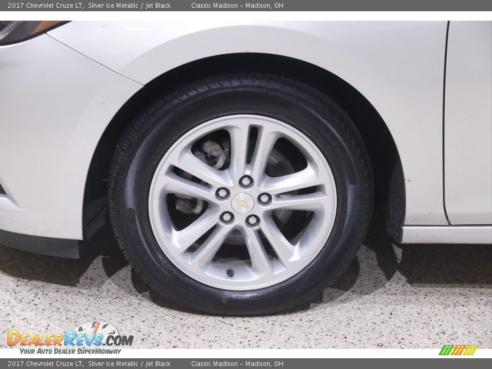 2017 Chevrolet Cruze LT Silver Ice Metallic / Jet Black Photo #20