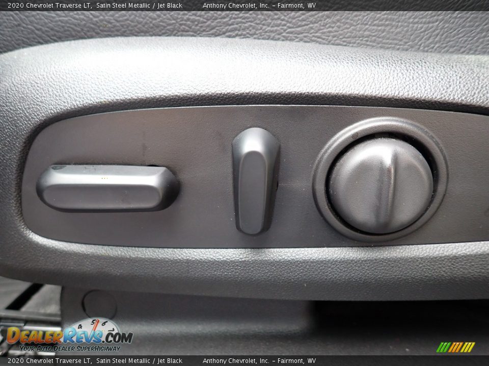 2020 Chevrolet Traverse LT Satin Steel Metallic / Jet Black Photo #16