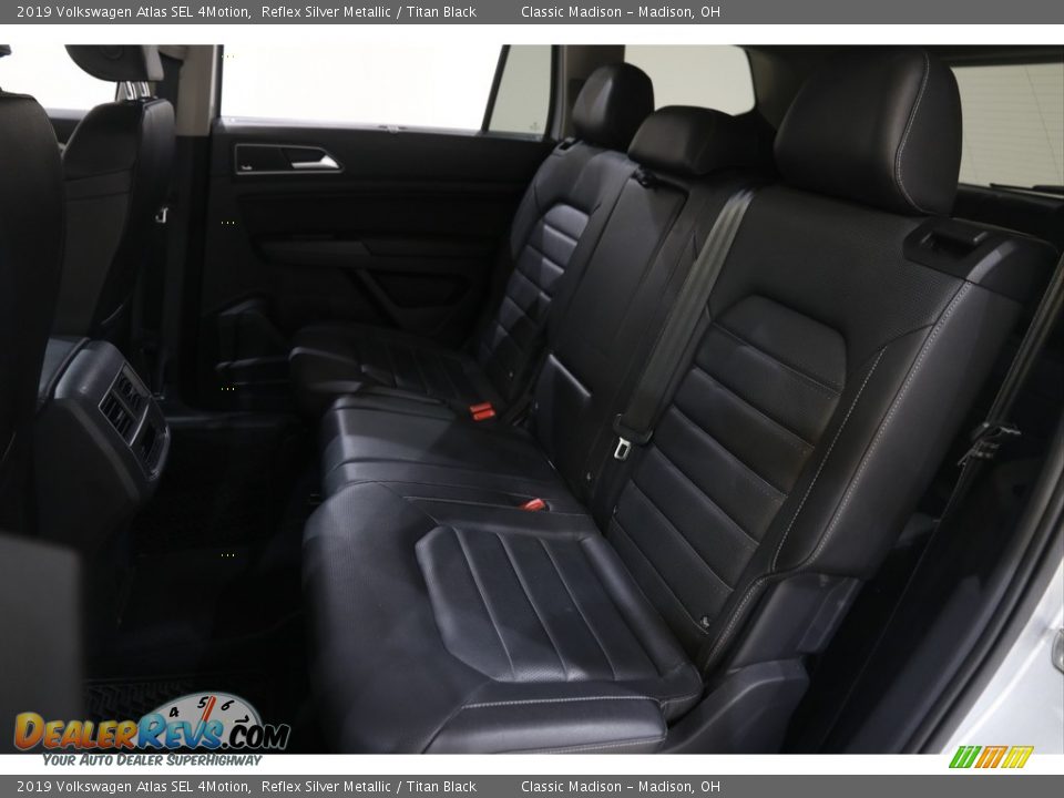 2019 Volkswagen Atlas SEL 4Motion Reflex Silver Metallic / Titan Black Photo #18