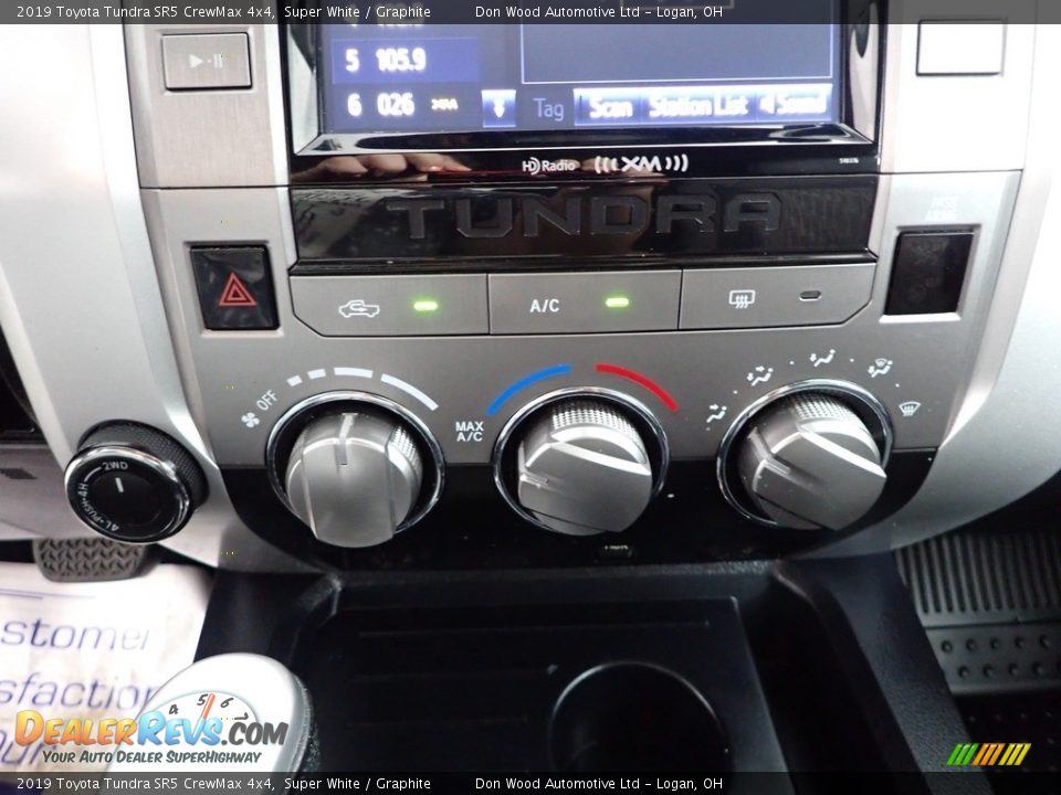 2019 Toyota Tundra SR5 CrewMax 4x4 Super White / Graphite Photo #18