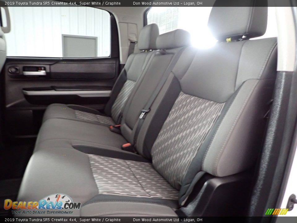 2019 Toyota Tundra SR5 CrewMax 4x4 Super White / Graphite Photo #22