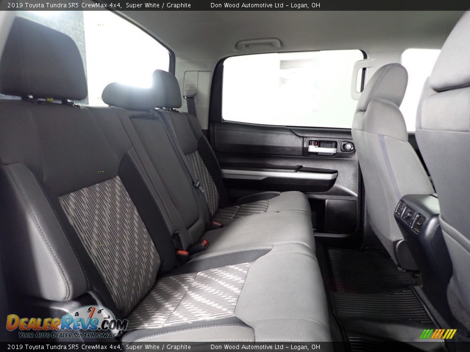 2019 Toyota Tundra SR5 CrewMax 4x4 Super White / Graphite Photo #27
