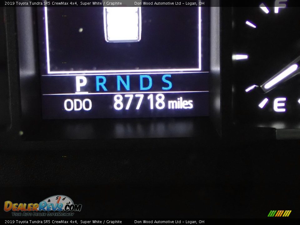 2019 Toyota Tundra SR5 CrewMax 4x4 Super White / Graphite Photo #29