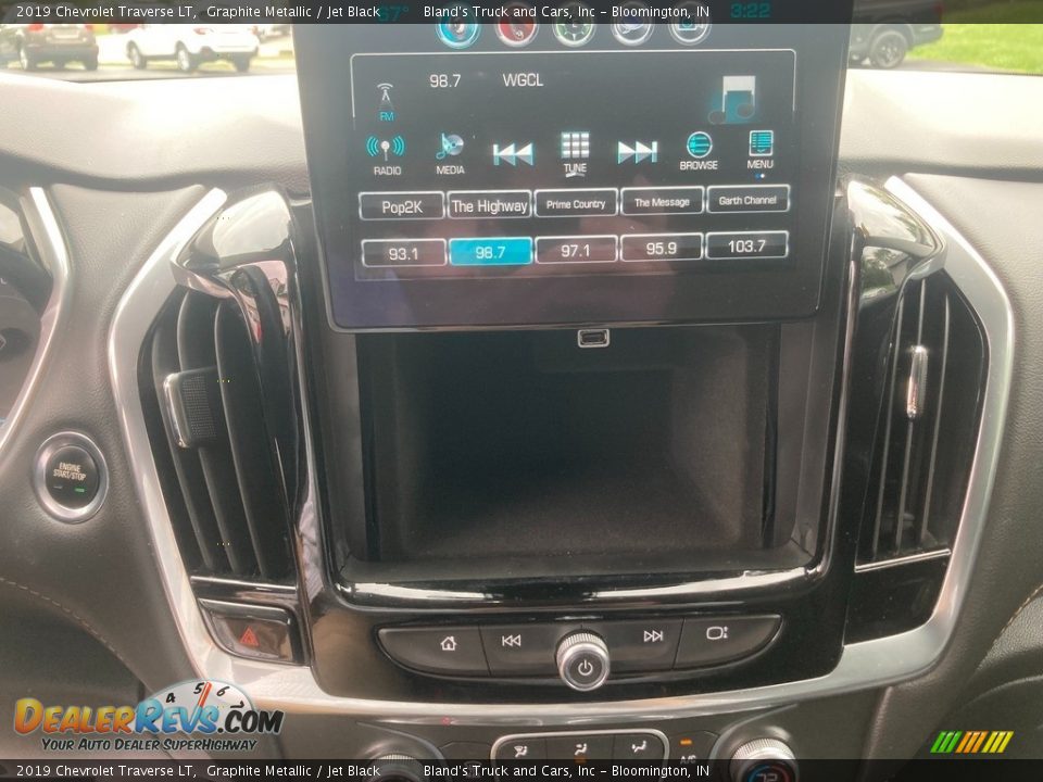 2019 Chevrolet Traverse LT Graphite Metallic / Jet Black Photo #24