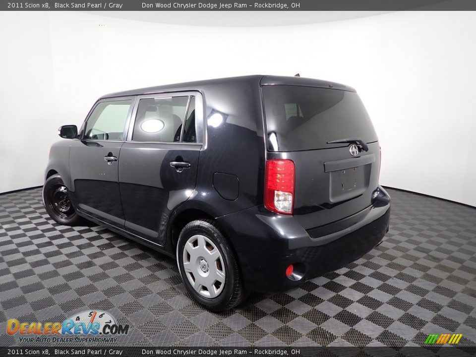 2011 Scion xB Black Sand Pearl / Gray Photo #4