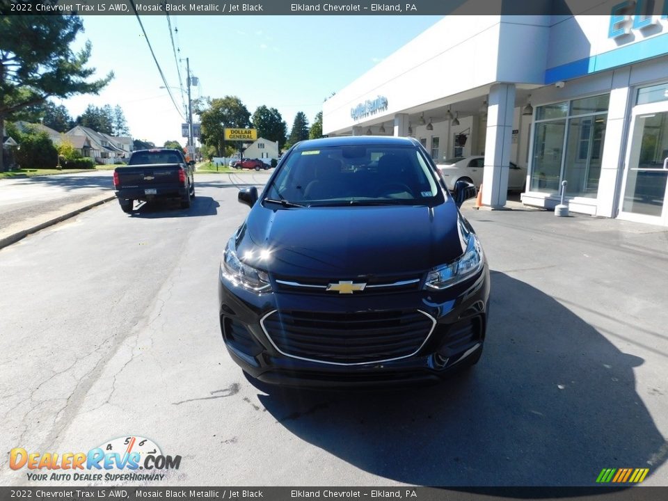 2022 Chevrolet Trax LS AWD Mosaic Black Metallic / Jet Black Photo #8