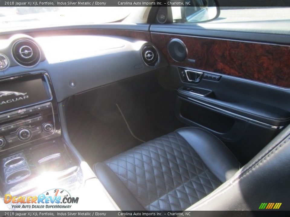2018 Jaguar XJ XJL Portfolio Indus Silver Metallic / Ebony Photo #14