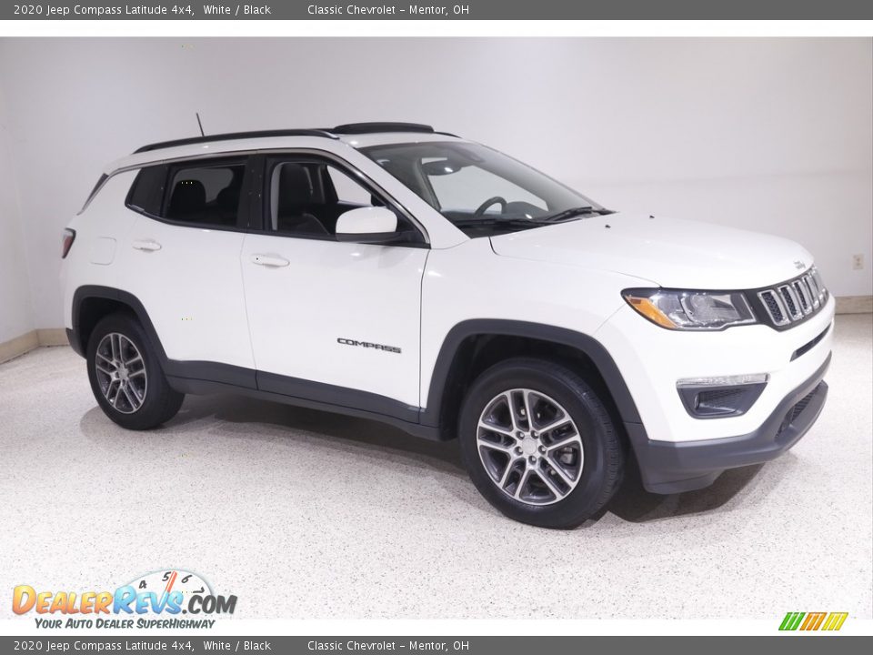 2020 Jeep Compass Latitude 4x4 White / Black Photo #1