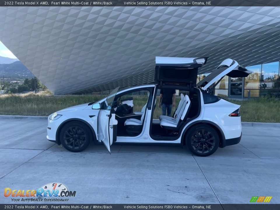 2022 Tesla Model X AWD Pearl White Multi-Coat / White/Black Photo #22