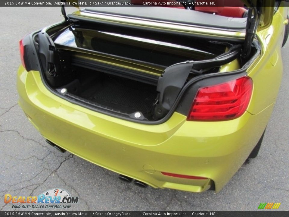 2016 BMW M4 Convertible Trunk Photo #22