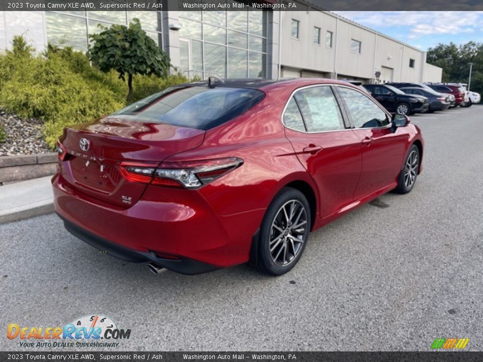 2023 Toyota Camry XLE AWD Supersonic Red / Ash Photo #9